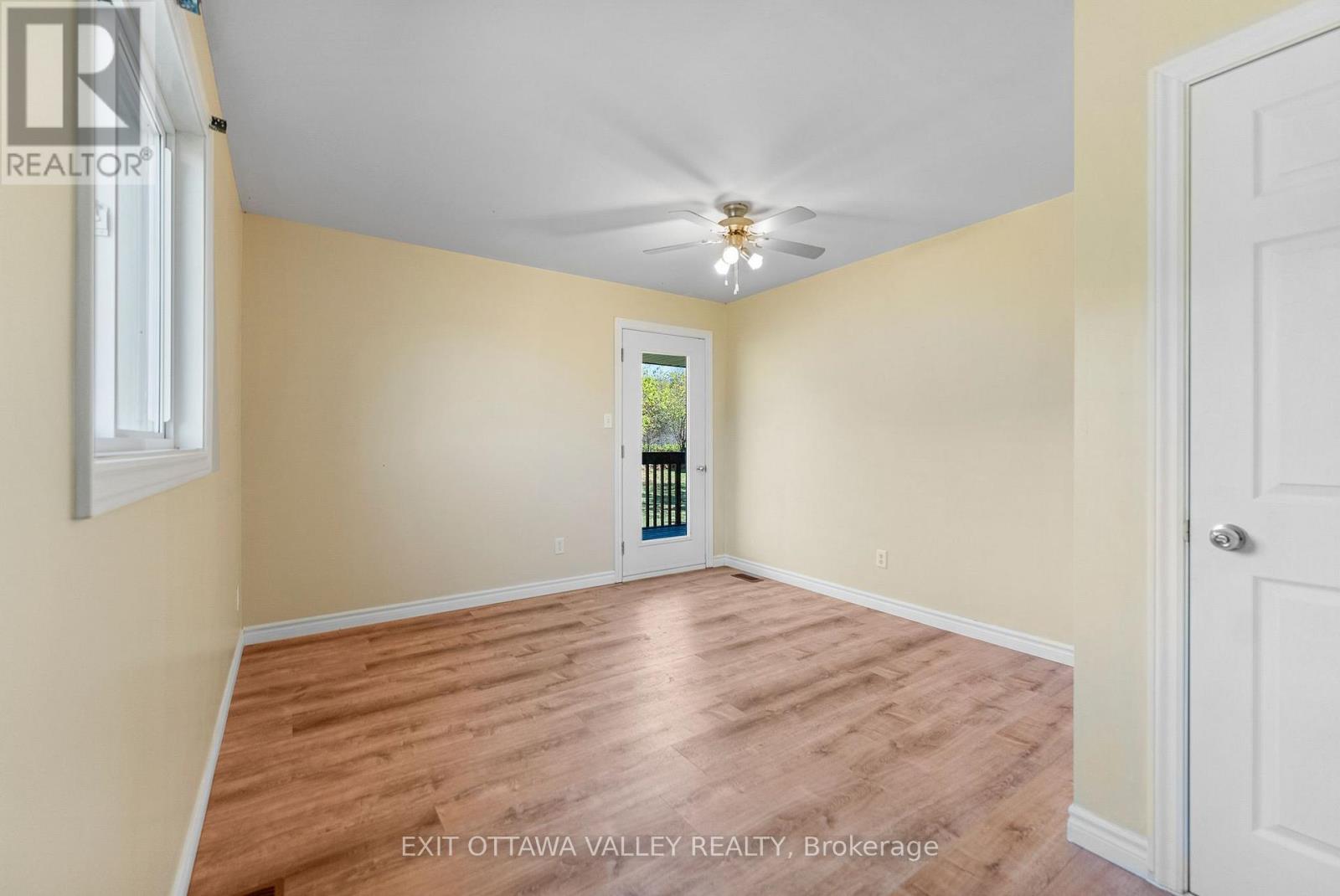 2155 Foresters Falls Road, Whitewater Region, Ontario  K0J 1V0 - Photo 15 - X12441547