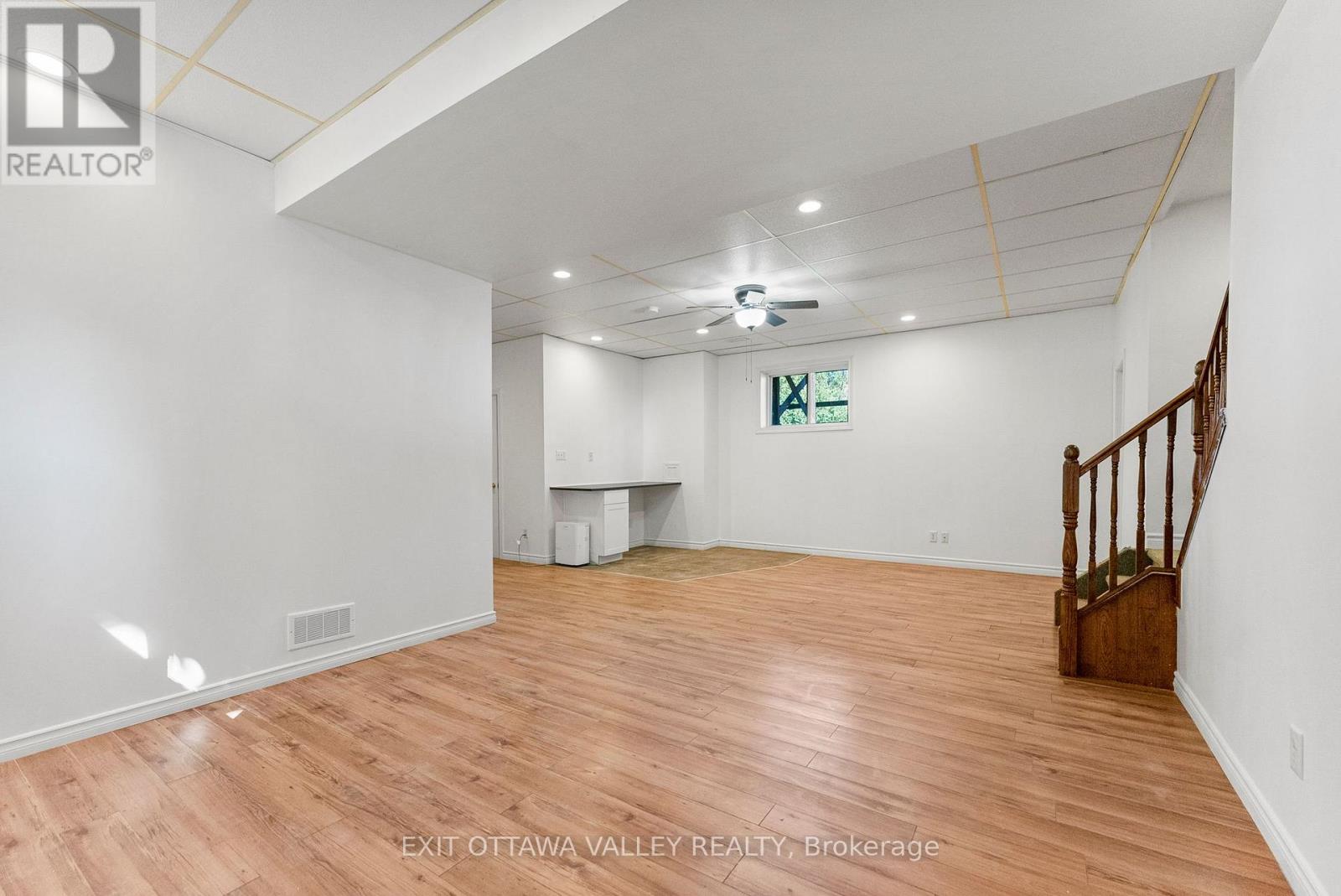 2155 Foresters Falls Road, Whitewater Region, Ontario  K0J 1V0 - Photo 23 - X12441547
