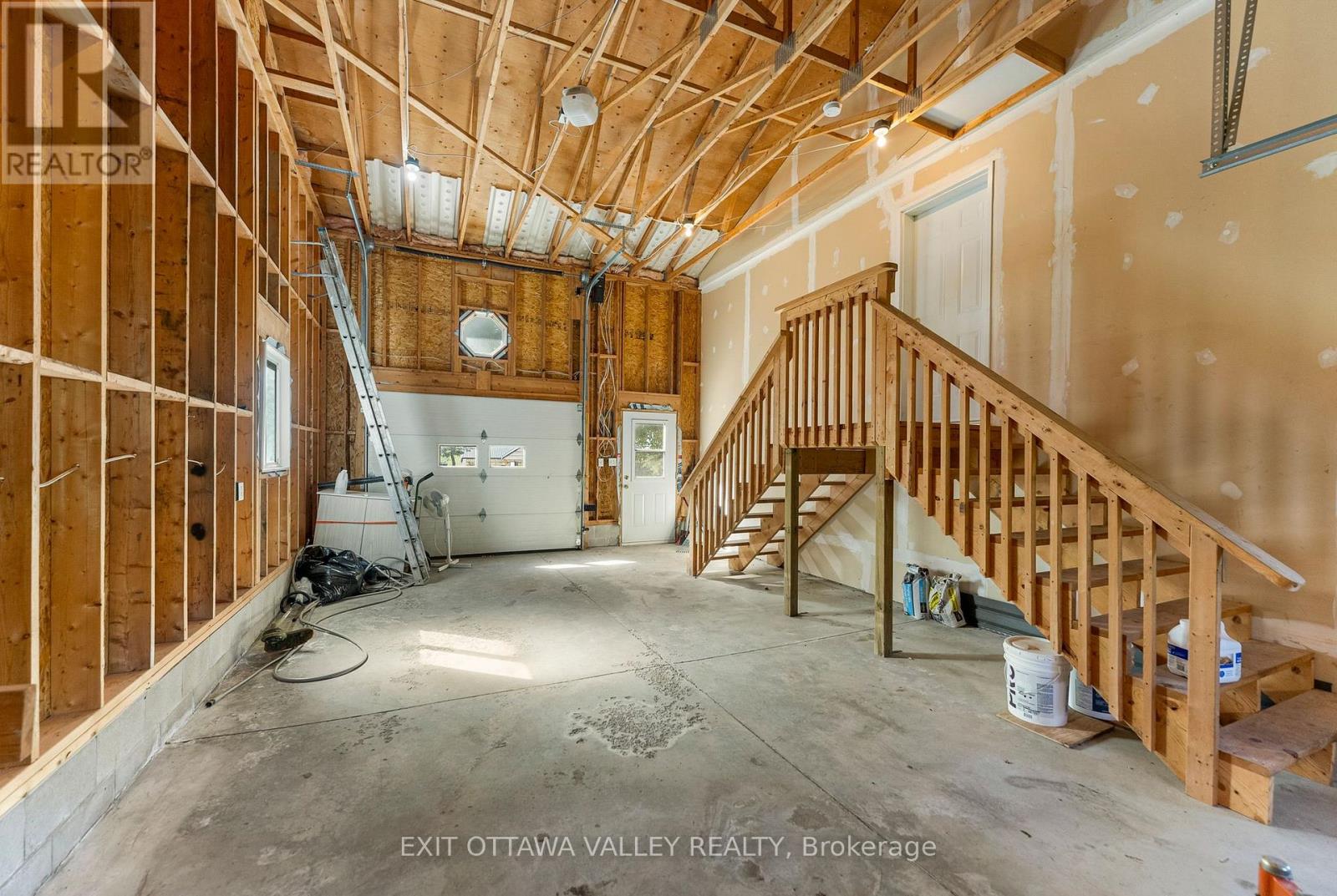 2155 Foresters Falls Road, Whitewater Region, Ontario  K0J 1V0 - Photo 26 - X12441547