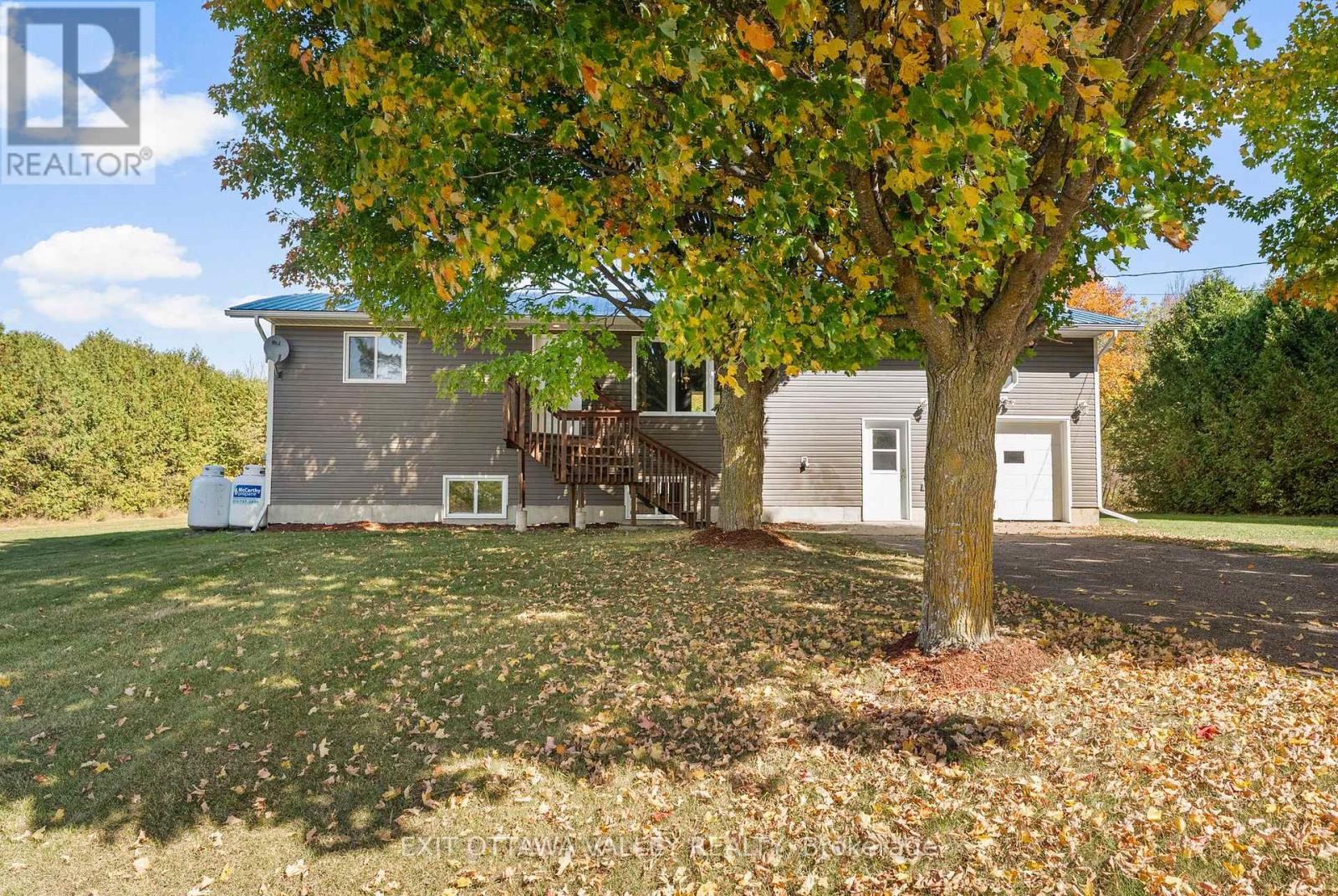2155 Foresters Falls Road, Whitewater Region, Ontario  K0J 1V0 - Photo 3 - X12441547