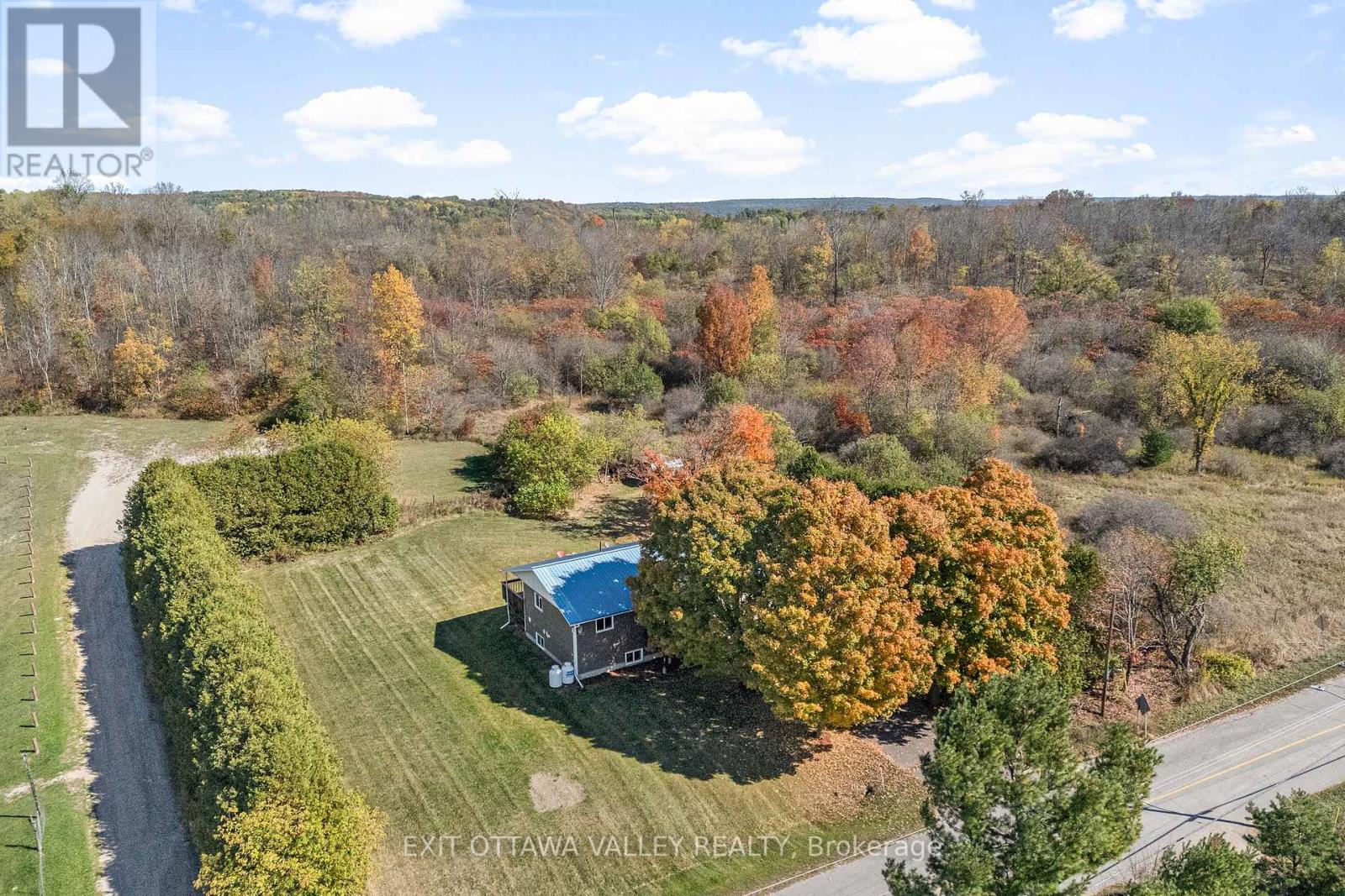 2155 Foresters Falls Road, Whitewater Region, Ontario  K0J 1V0 - Photo 39 - X12441547