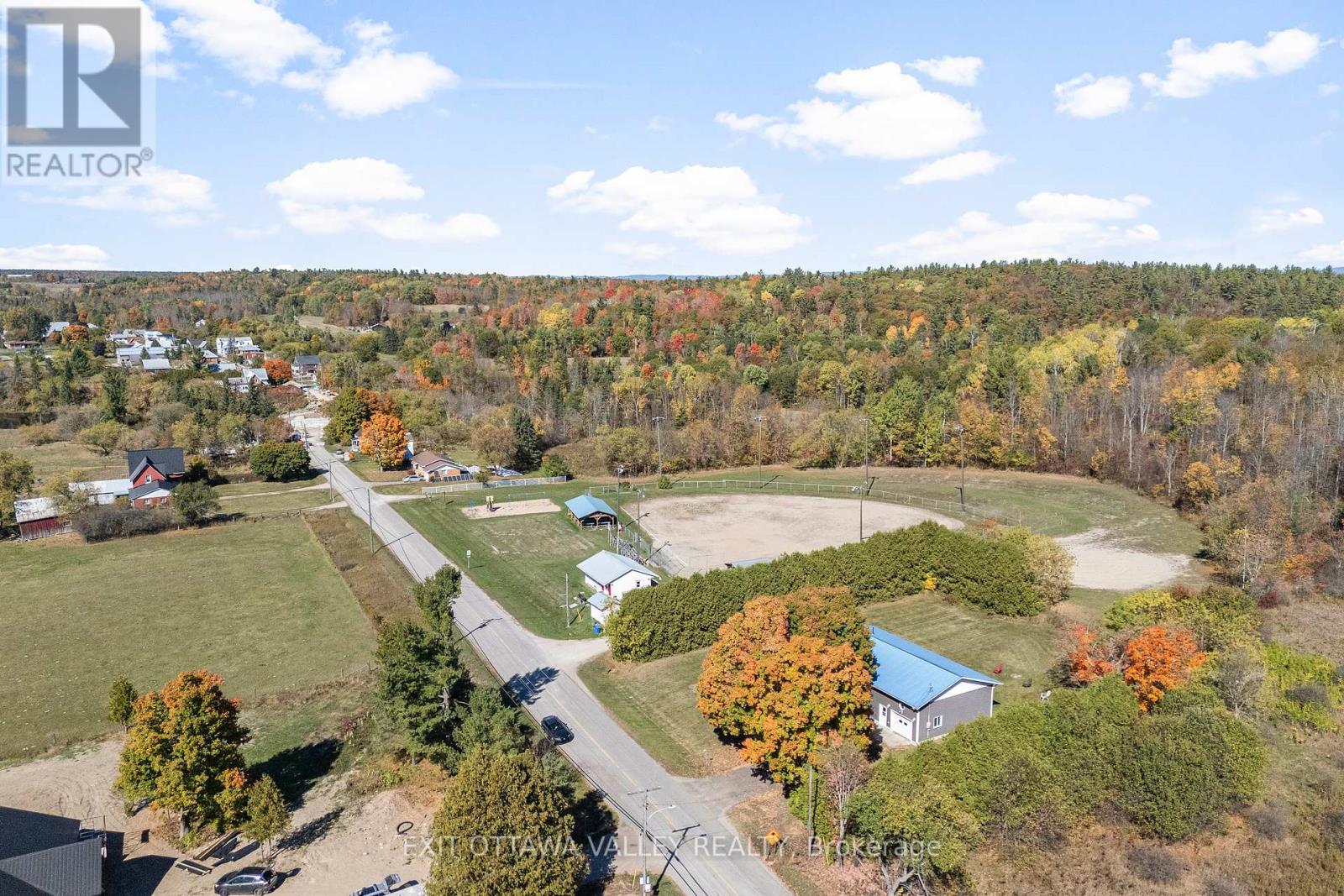 2155 Foresters Falls Road, Whitewater Region, Ontario  K0J 1V0 - Photo 41 - X12441547