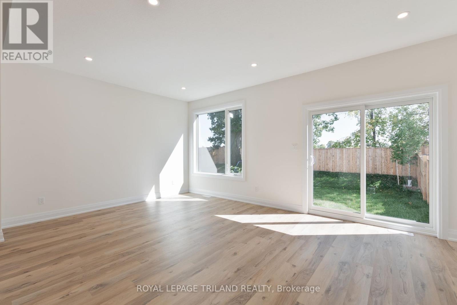 20 - 101 Swales Avenue, Strathroy-Caradoc, Ontario  N7G 0C1 - Photo 16 - X12276167
