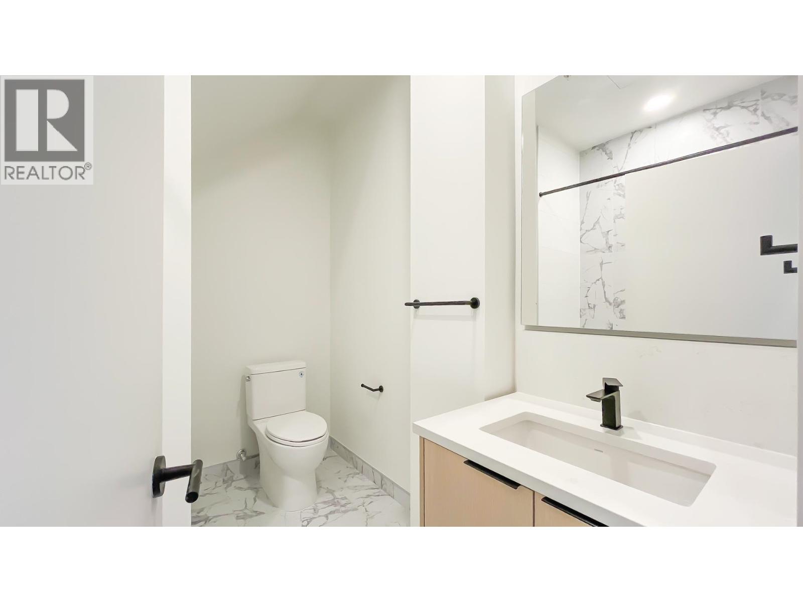 108 422 E 3rd Street, North Vancouver, British Columbia  V7L 0K1 - Photo 18 - R3053849