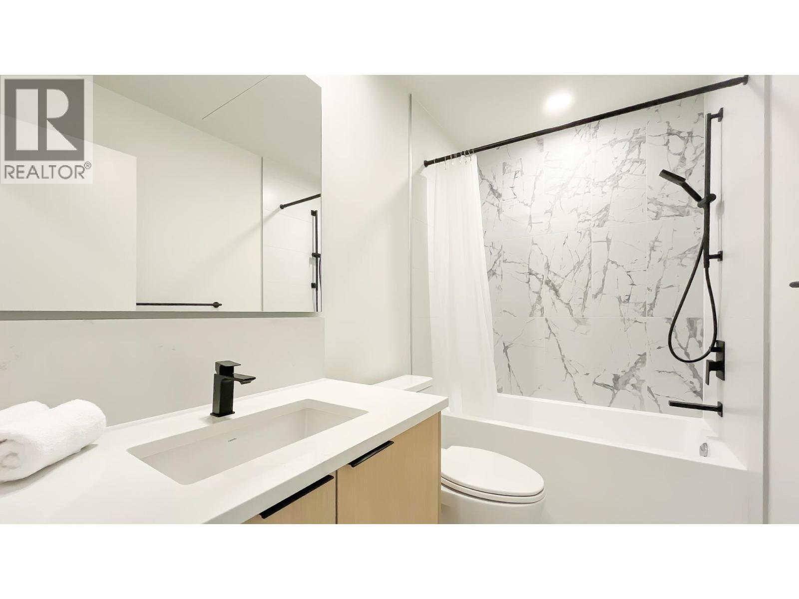 108 422 E 3rd Street, North Vancouver, British Columbia  V7L 0K1 - Photo 12 - R3053849
