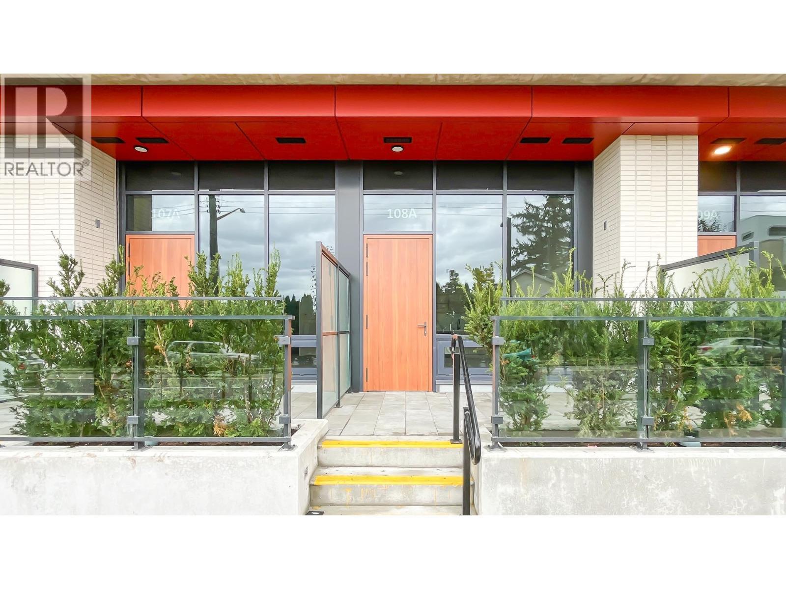 108 422 E 3rd Street, North Vancouver, British Columbia  V7L 0K1 - Photo 4 - R3053849