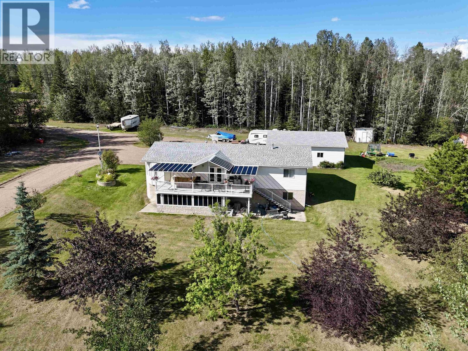 3 Pebble Drive, Fort Nelson, British Columbia  V0C 1R0 - Photo 3 - R3054482
