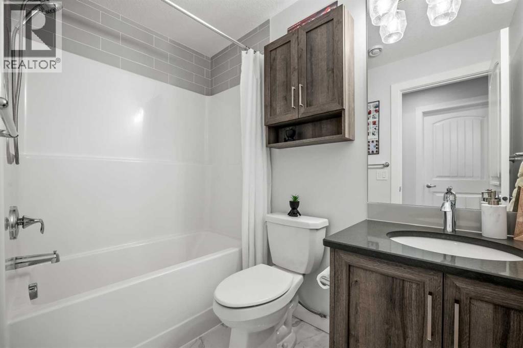 51 Creekstone Way Sw, Calgary, Alberta  T2X 4R4 - Photo 43 - A2260063