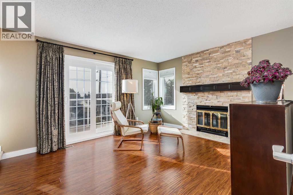 347 Hawkcliff Way Nw, Calgary, Alberta  T3G 2W7 - Photo 22 - A2260938