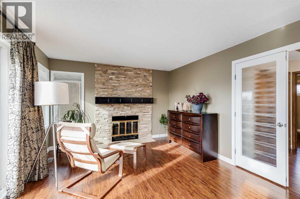 347 Hawkcliff Way Nw, Calgary, Alberta  T3G 2W7 - Photo 24 - A2260938