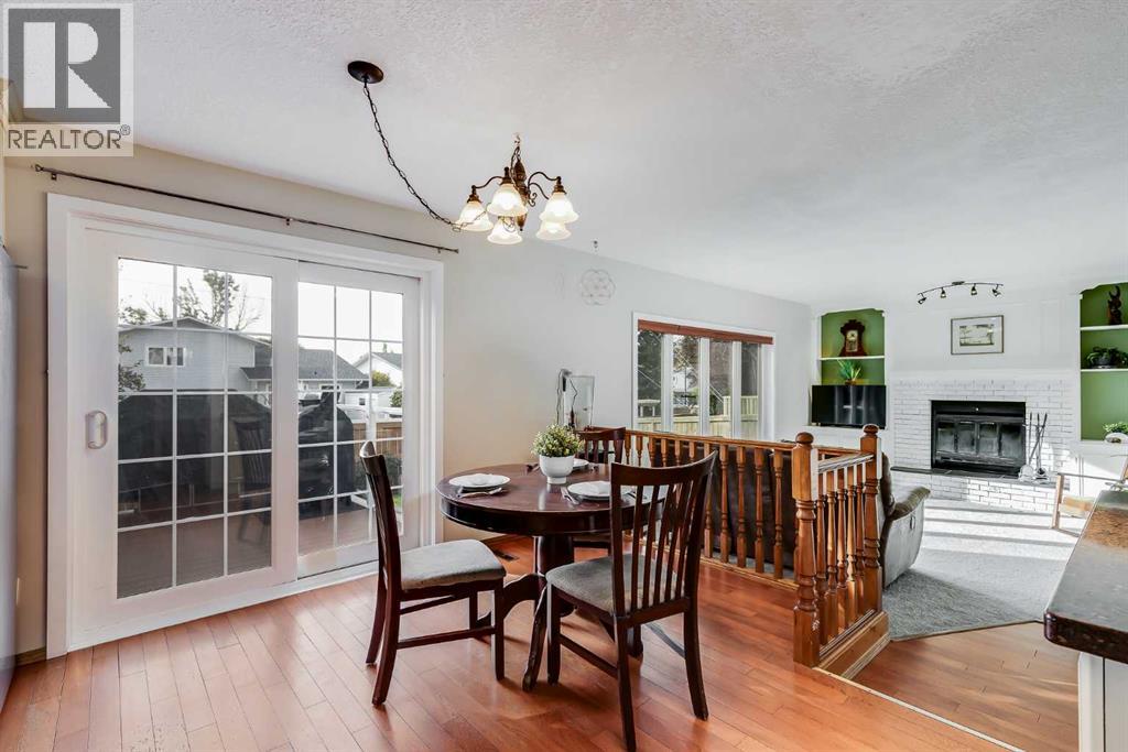 347 Hawkcliff Way Nw, Calgary, Alberta  T3G 2W7 - Photo 10 - A2260938