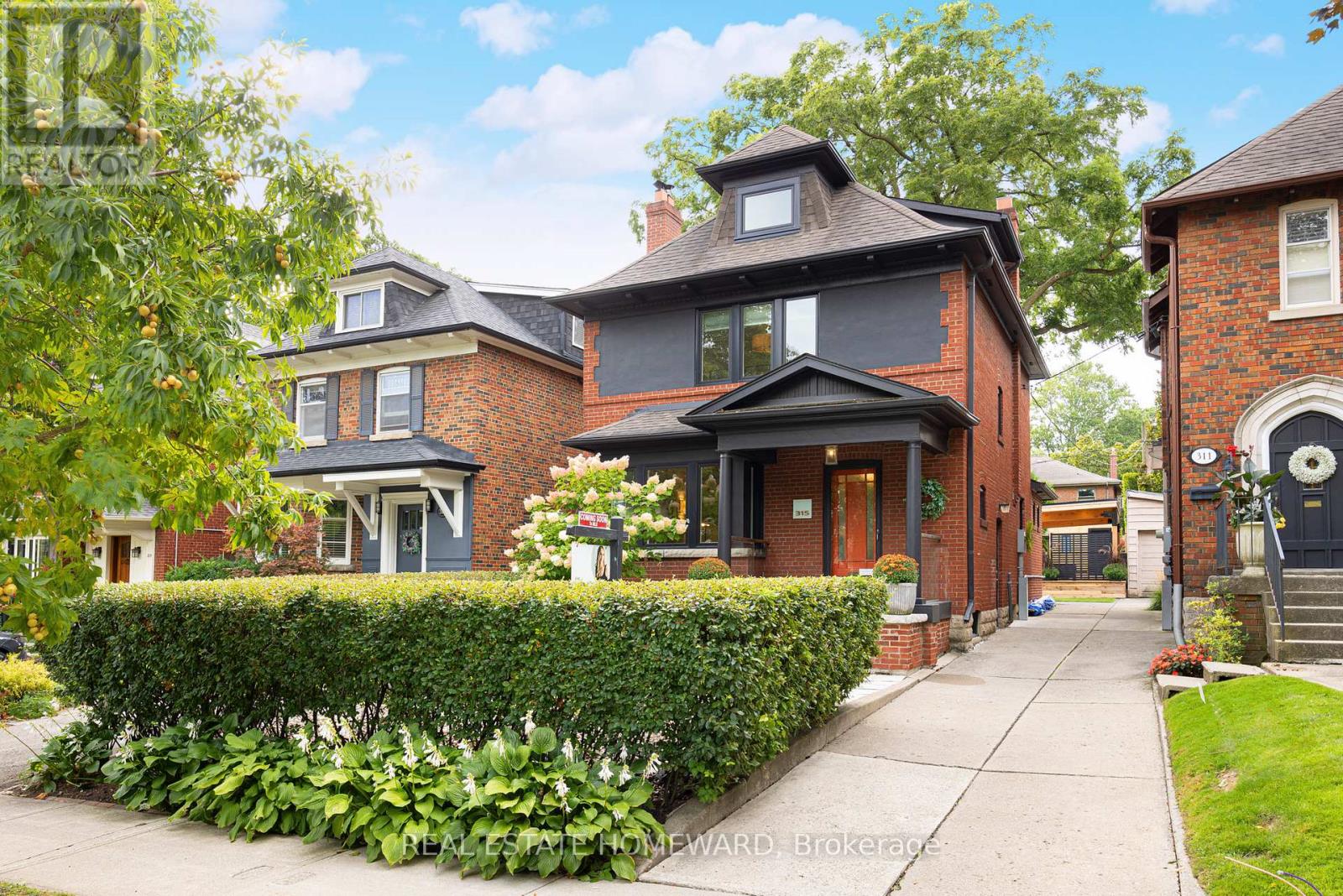 315 Rose Park Drive, Toronto, Ontario  M4T 1R8 - Photo 6 - C12441534