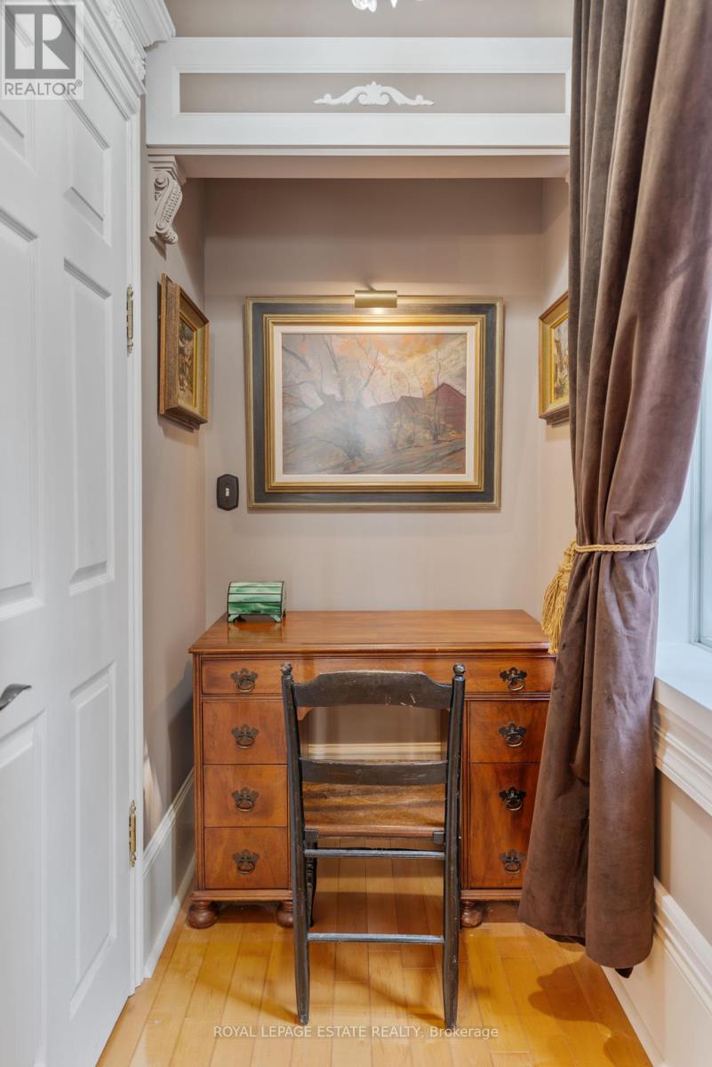 232 Shaw Street, Toronto, Ontario  M6J 2W8 - Photo 14 - C12441550