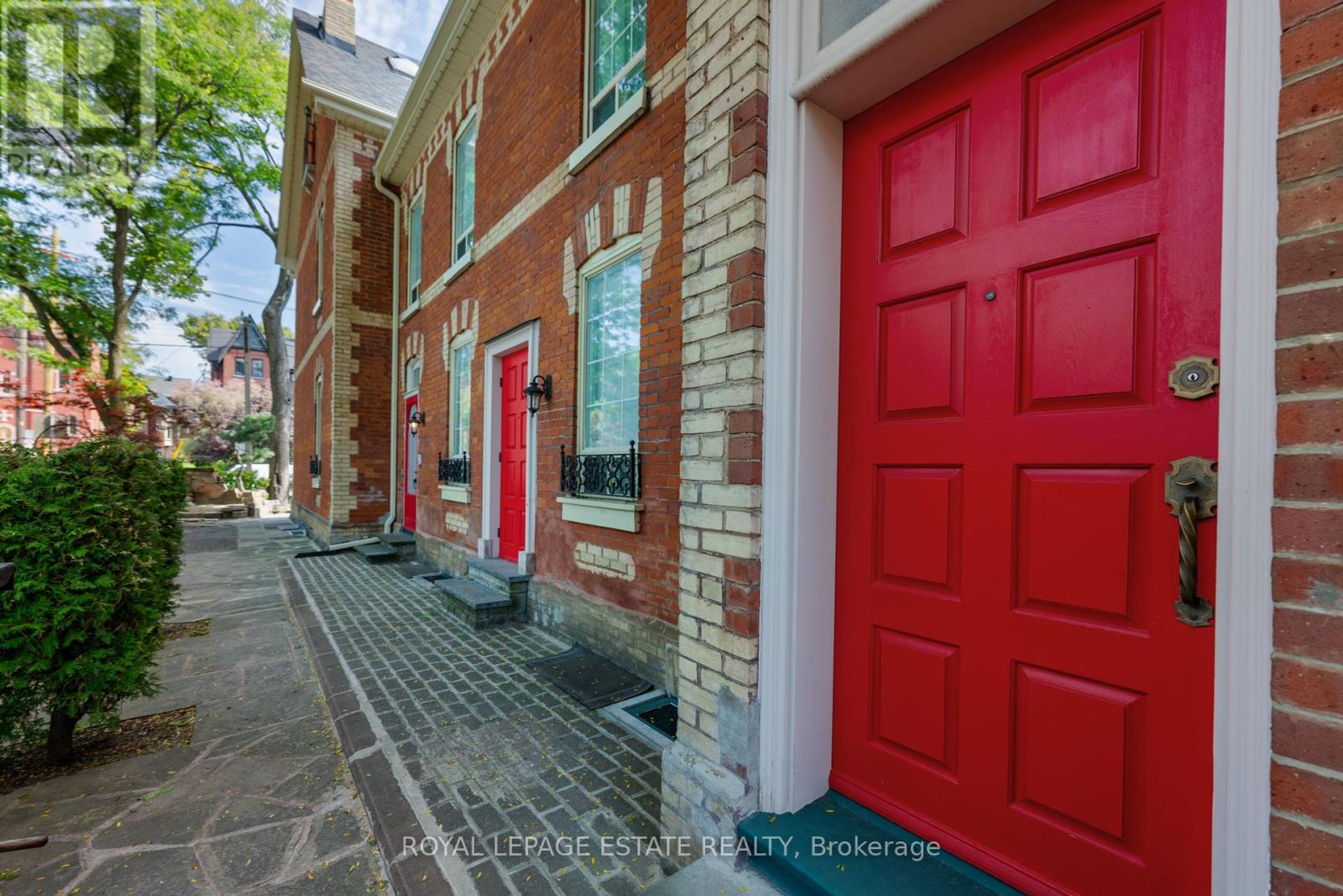 232 Shaw Street, Toronto, Ontario  M6J 2W8 - Photo 5 - C12441550