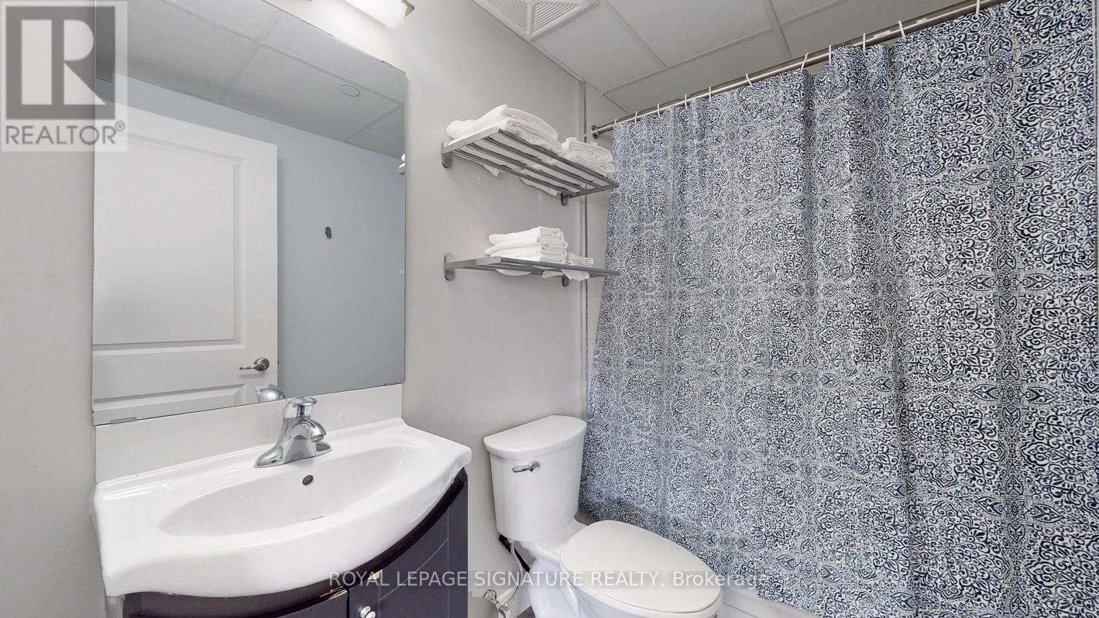 204 - 335 College Street, Toronto, Ontario  M5T 1S2 - Photo 12 - C12441558