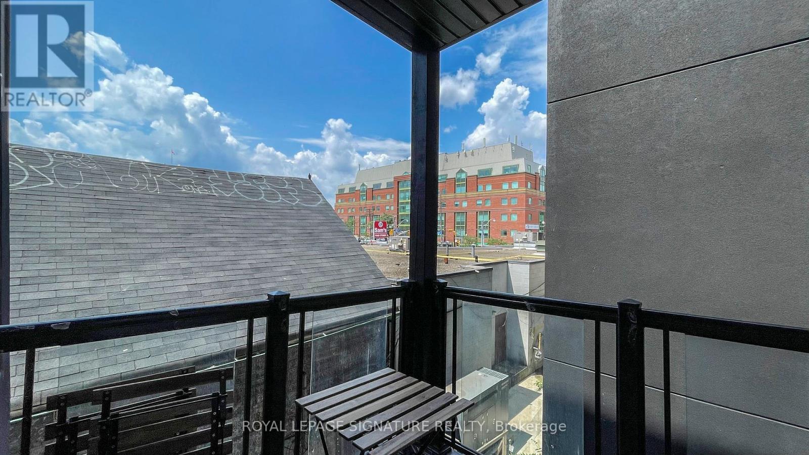 204 - 335 College Street, Toronto, Ontario  M5T 1S2 - Photo 13 - C12441558