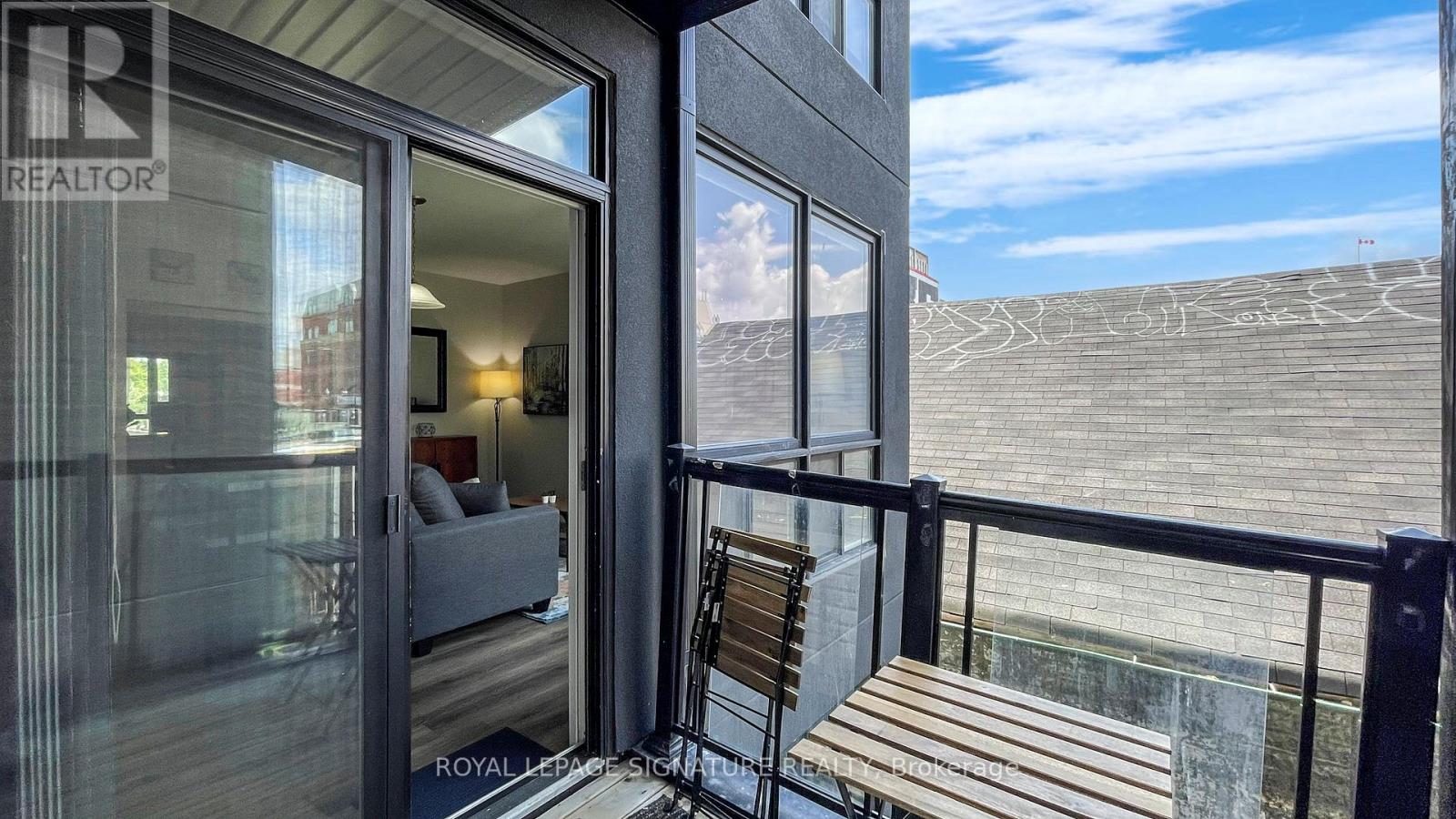 204 - 335 College Street, Toronto, Ontario  M5T 1S2 - Photo 14 - C12441558