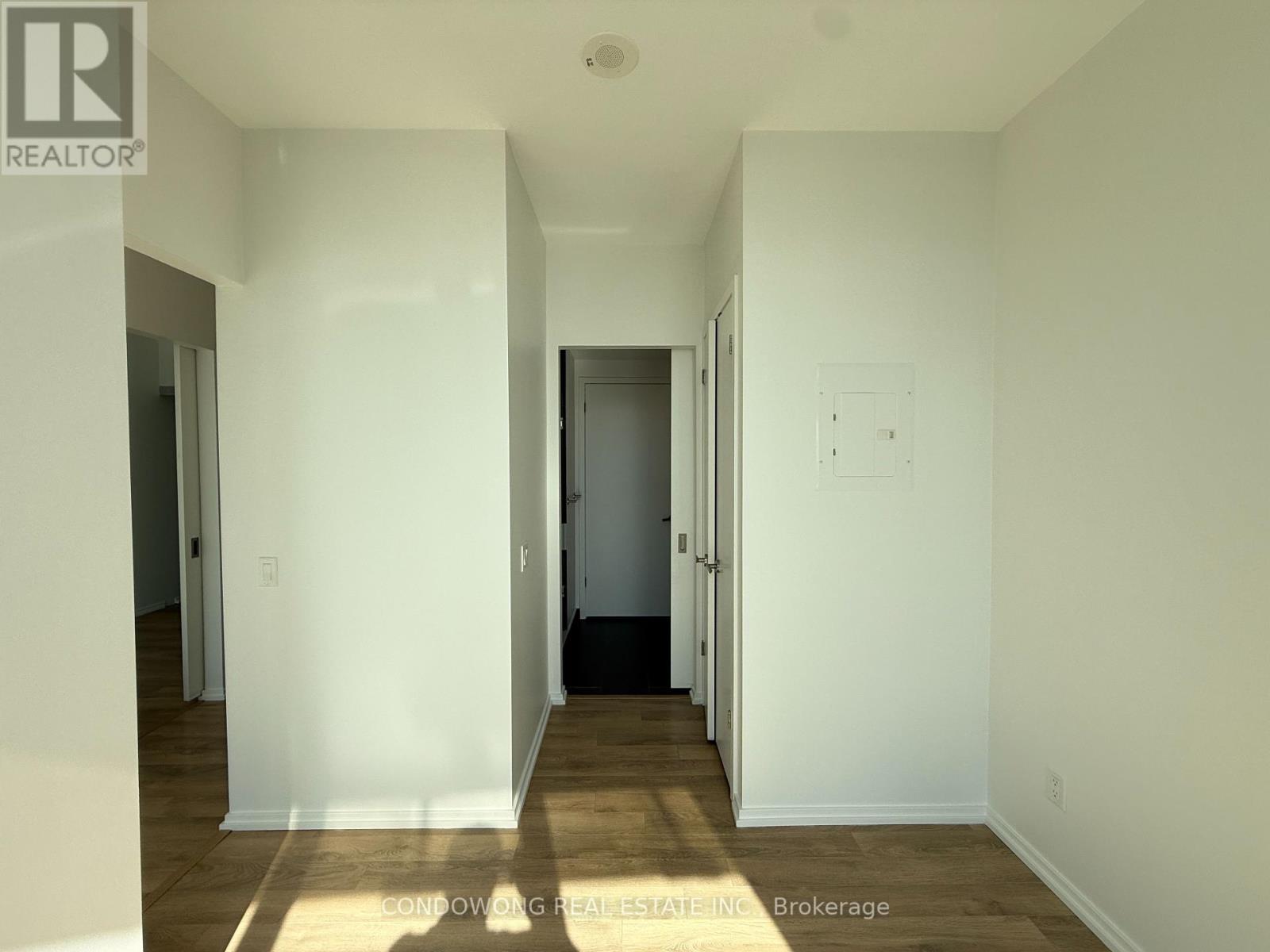 3608 - 197 Yonge Street, Toronto, Ontario  M5B 0C1 - Photo 4 - C12441606