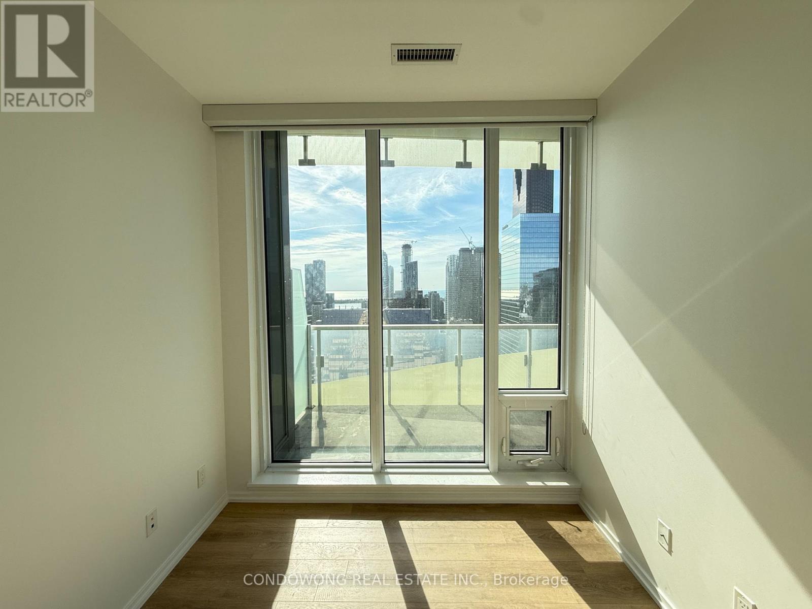 3608 - 197 Yonge Street, Toronto, Ontario  M5B 0C1 - Photo 7 - C12441606