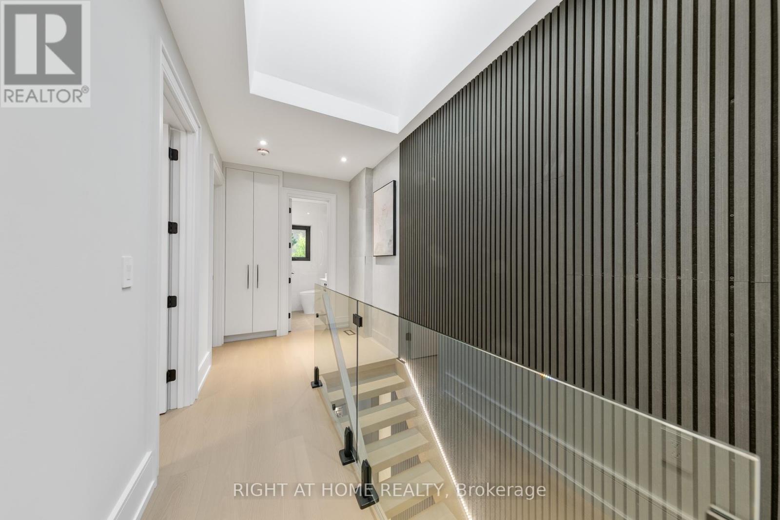 35 Woburn Avenue, Toronto, Ontario  M5M 1K5 - Photo 17 - C12441613
