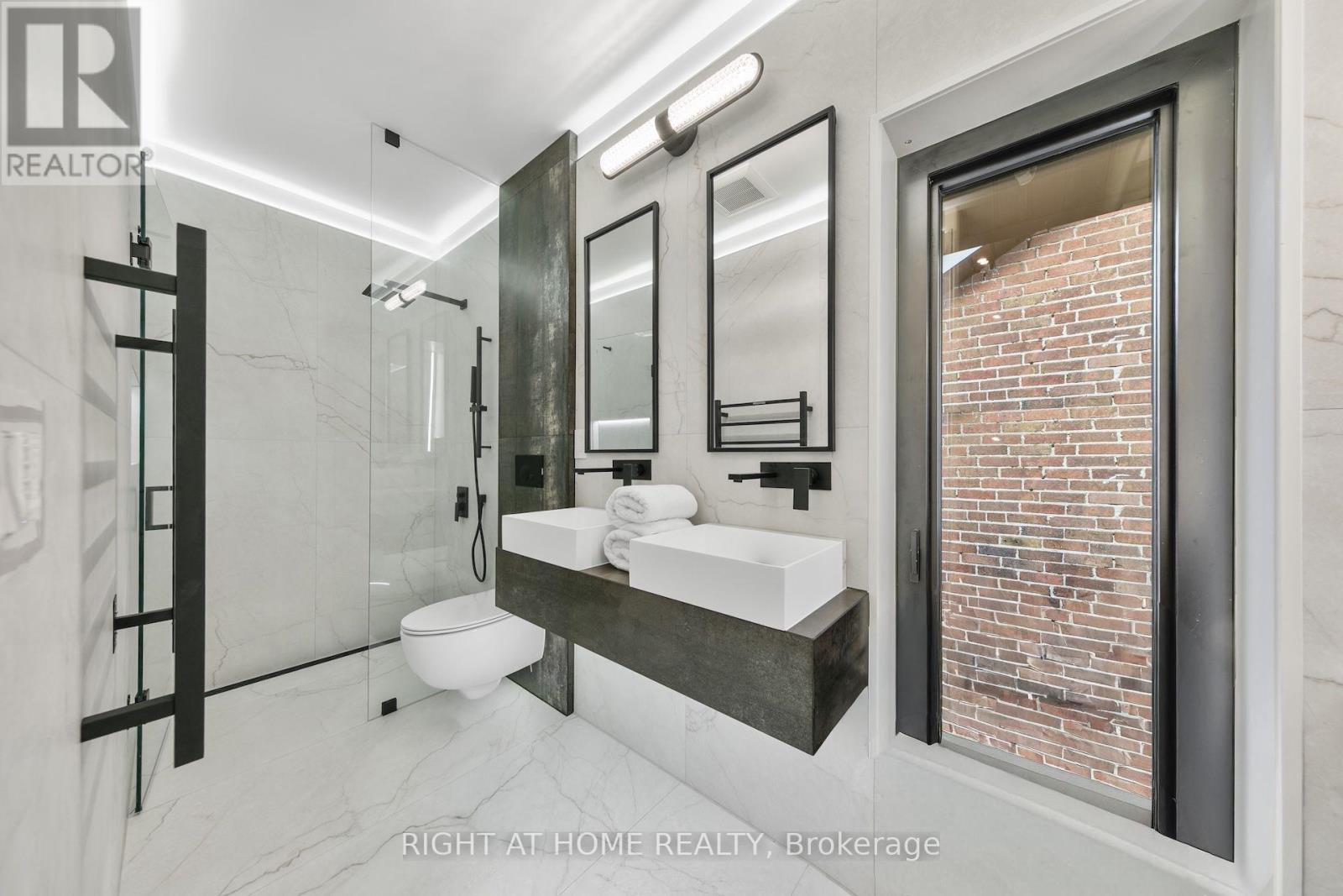 35 Woburn Avenue, Toronto, Ontario  M5M 1K5 - Photo 27 - C12441613
