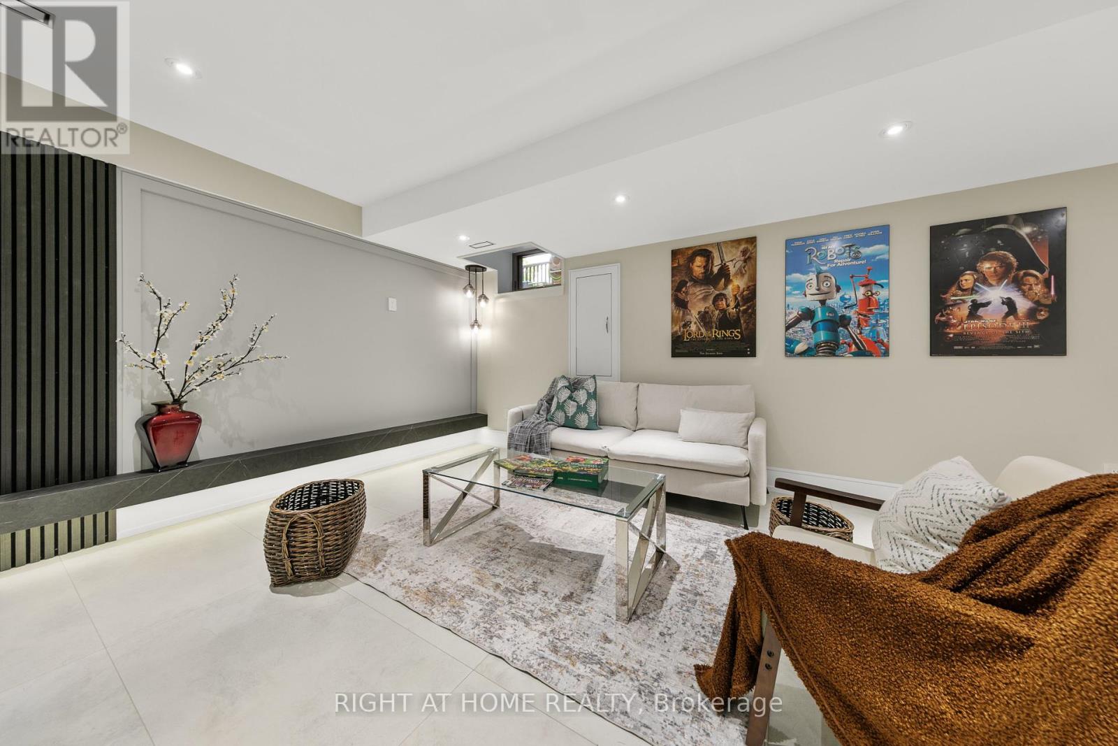 35 Woburn Avenue, Toronto, Ontario  M5M 1K5 - Photo 41 - C12441613