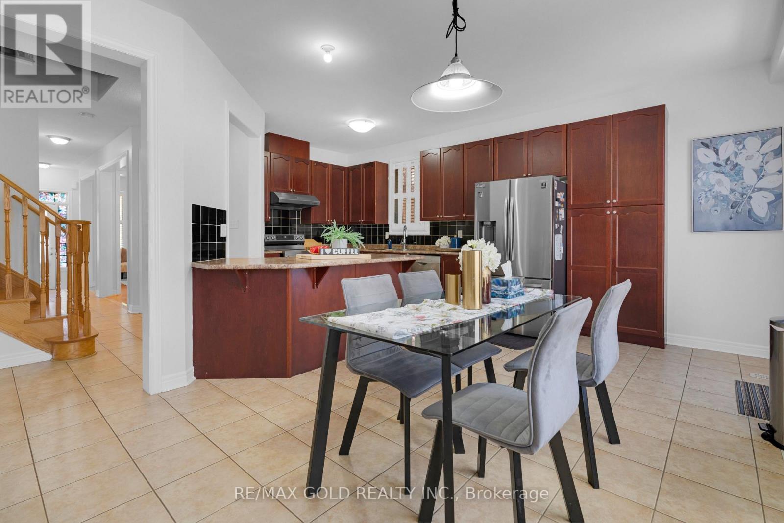 82 Amaranth Crescent, Brampton, Ontario  L7A 0L4 - Photo 13 - W12436567
