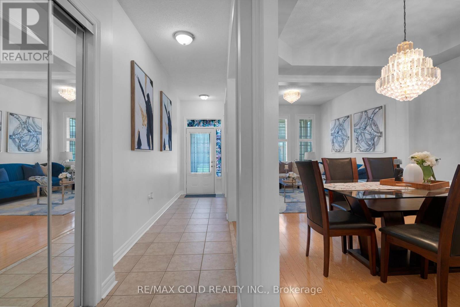 82 Amaranth Crescent, Brampton, Ontario  L7A 0L4 - Photo 9 - W12436567