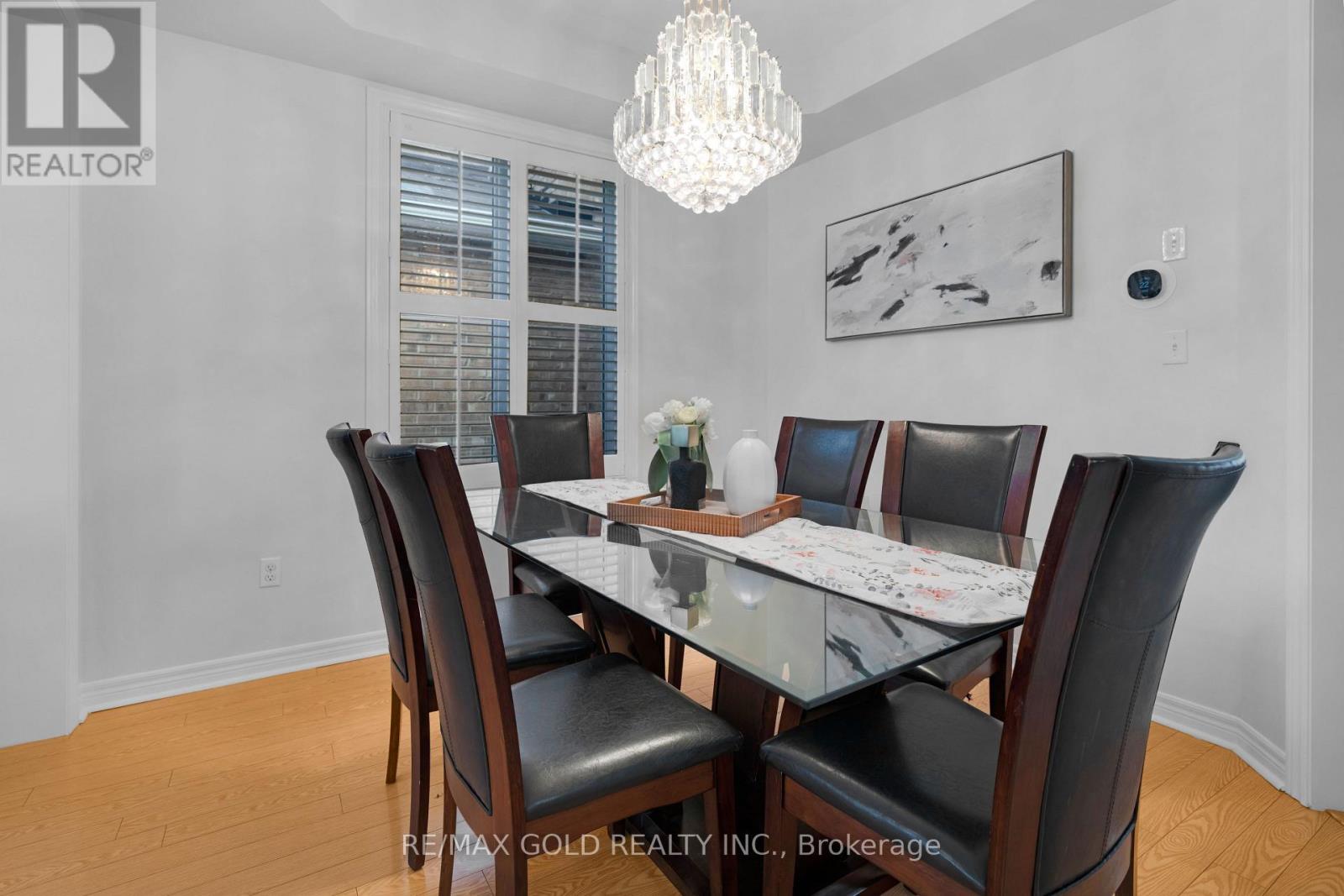 82 Amaranth Crescent, Brampton, Ontario  L7A 0L4 - Photo 7 - W12436567