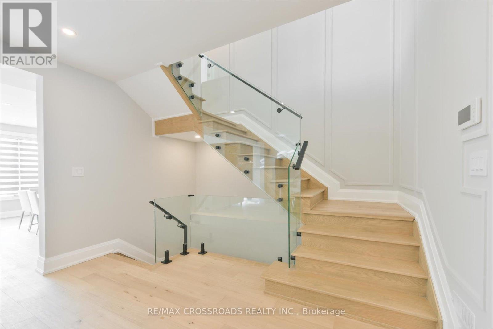 84 Westbourne Avenue, Toronto, Ontario  M1L 2Y5 - Photo 17 - E12441545