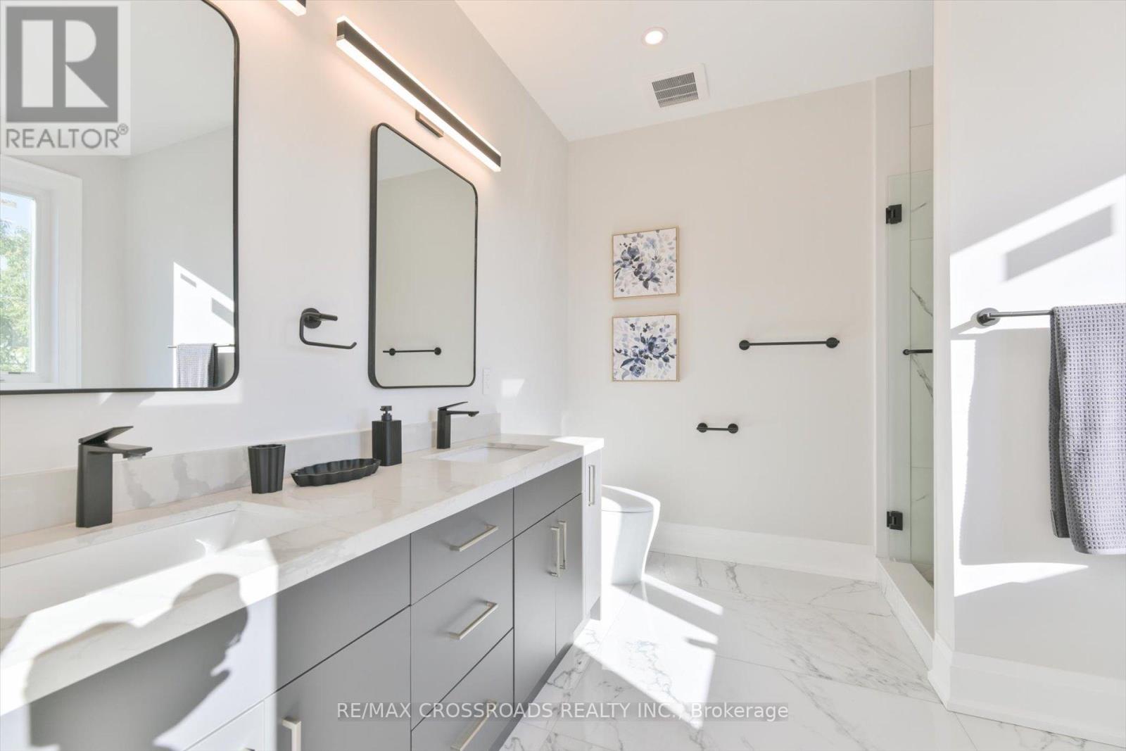84 Westbourne Avenue, Toronto, Ontario  M1L 2Y5 - Photo 21 - E12441545