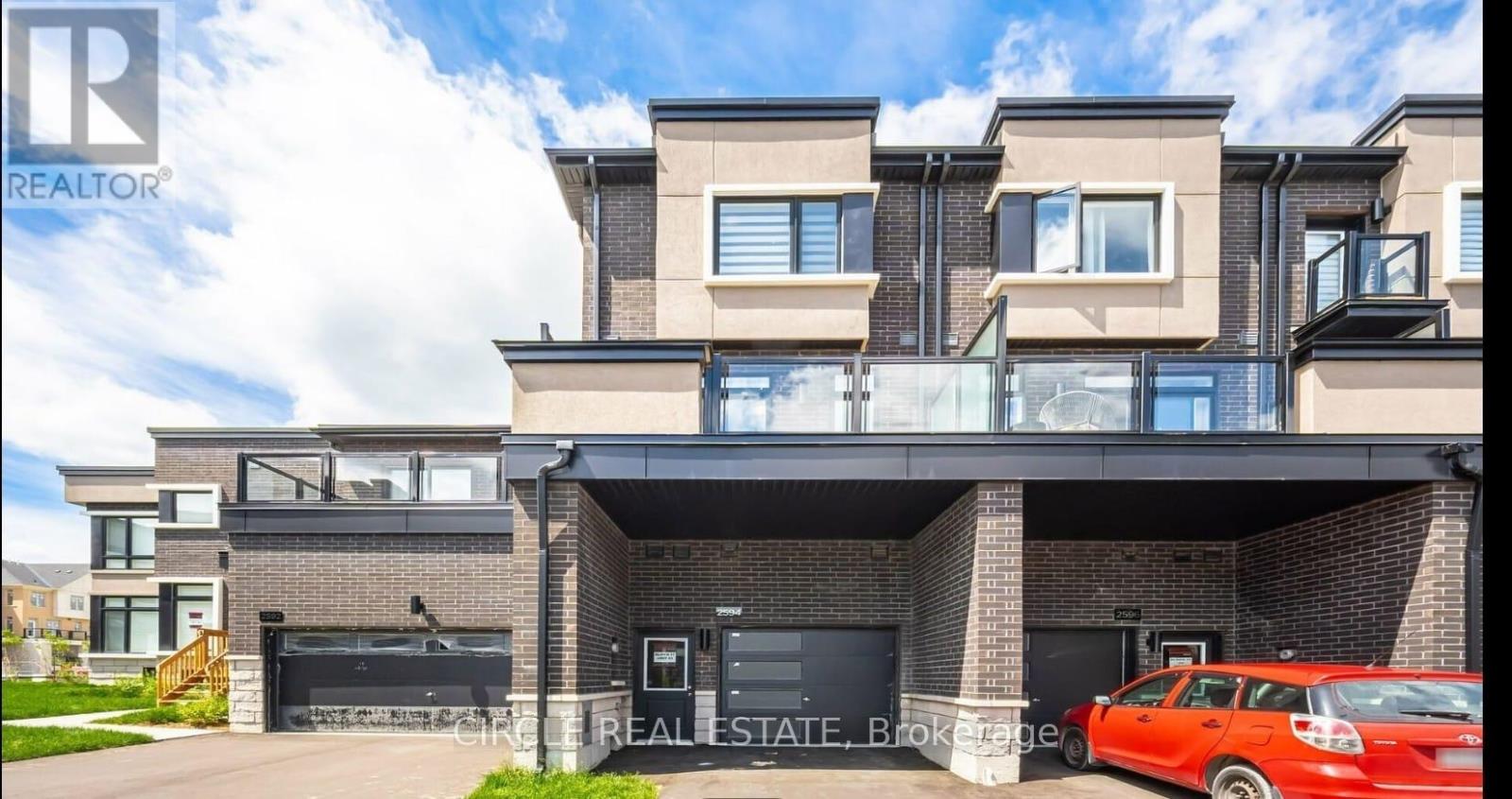 2594 Castlegate Crossing, Pickering, Ontario  L1X 0H9 - Photo 7 - E12441555