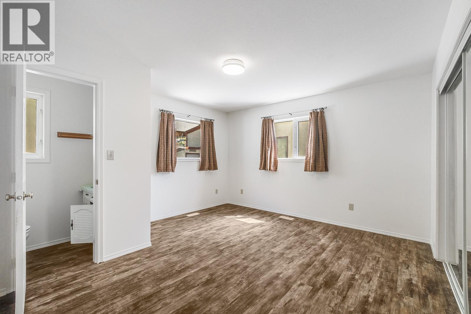 457 Poplar Point Drive, Kelowna, British Columbia  V1Y 1Y2 - Photo 10 - 10364459