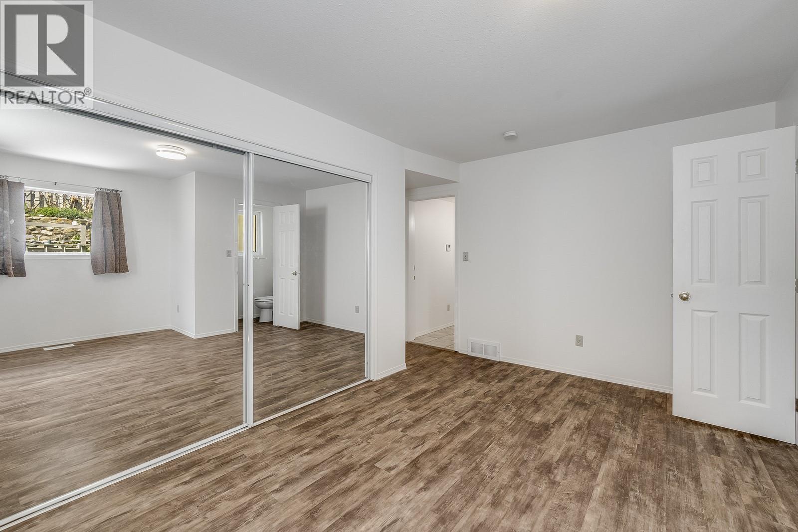 457 Poplar Point Drive, Kelowna, British Columbia  V1Y 1Y2 - Photo 11 - 10364459