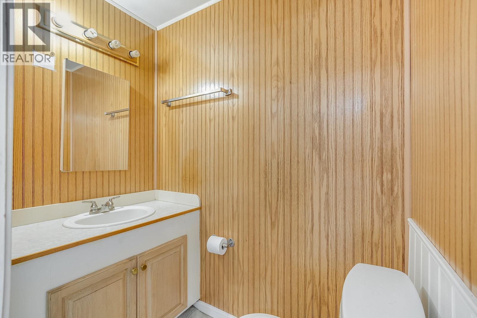 457 Poplar Point Drive, Kelowna, British Columbia  V1Y 1Y2 - Photo 32 - 10364459