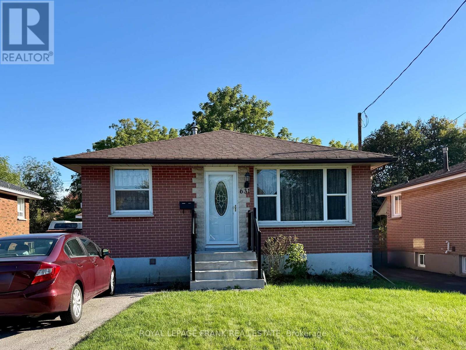 631 Crerar Avenue, Oshawa, Ontario  L1H 2W7 - Photo 1 - E12441624