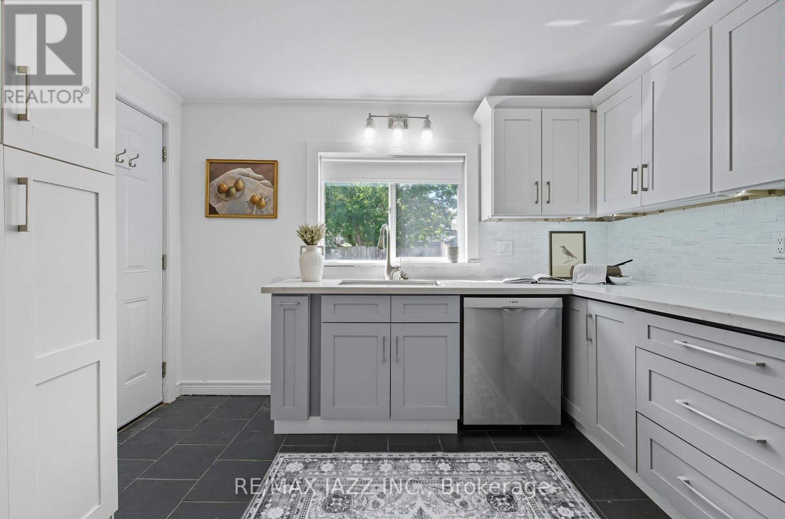 264 Ritson Road S, Oshawa, Ontario  L1H 5J1 - Photo 12 - E12441632