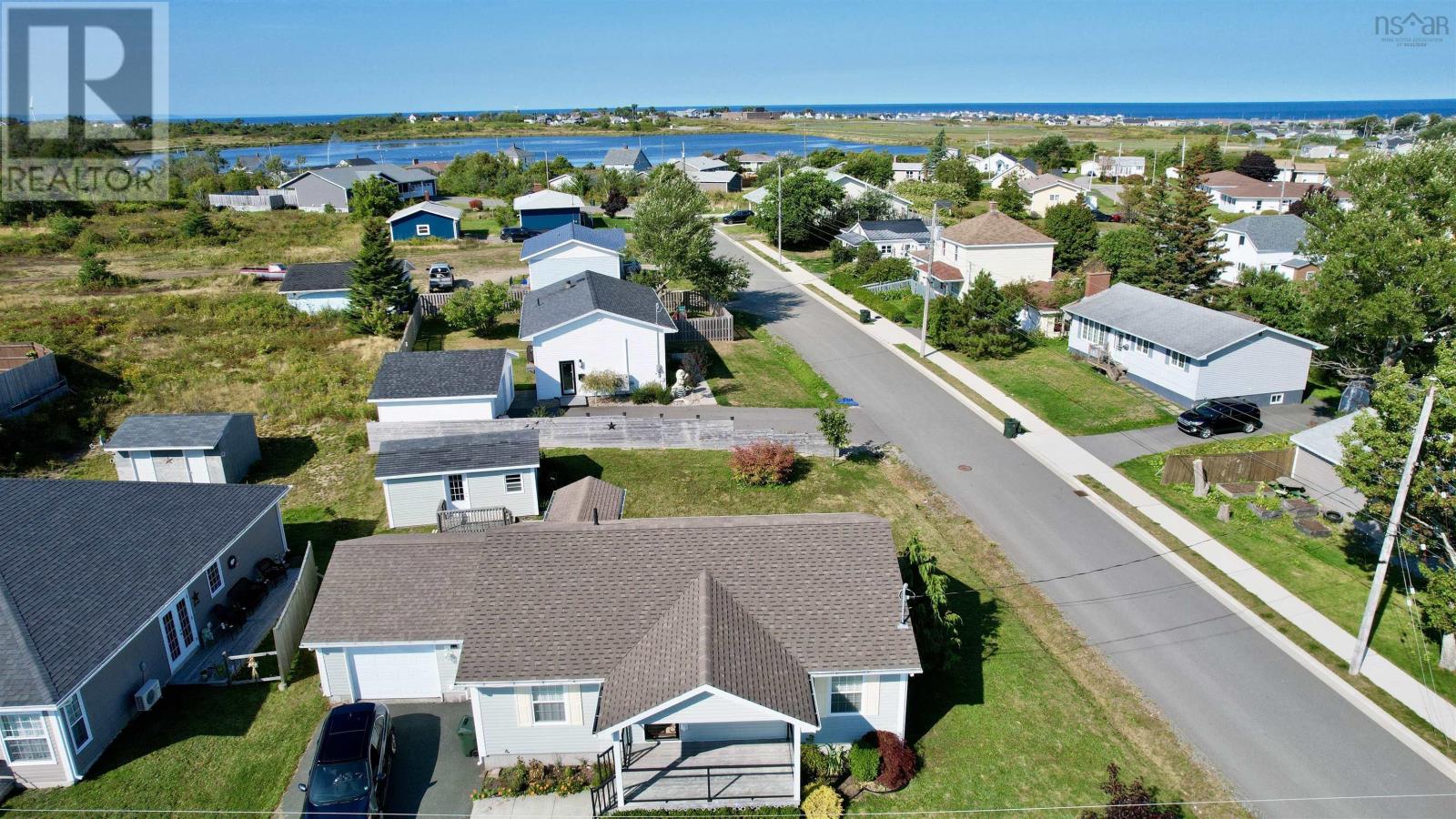 16 Melrose Avenue, Glace Bay, Nova Scotia  B1A 5G2 - Photo 42 - 202523744