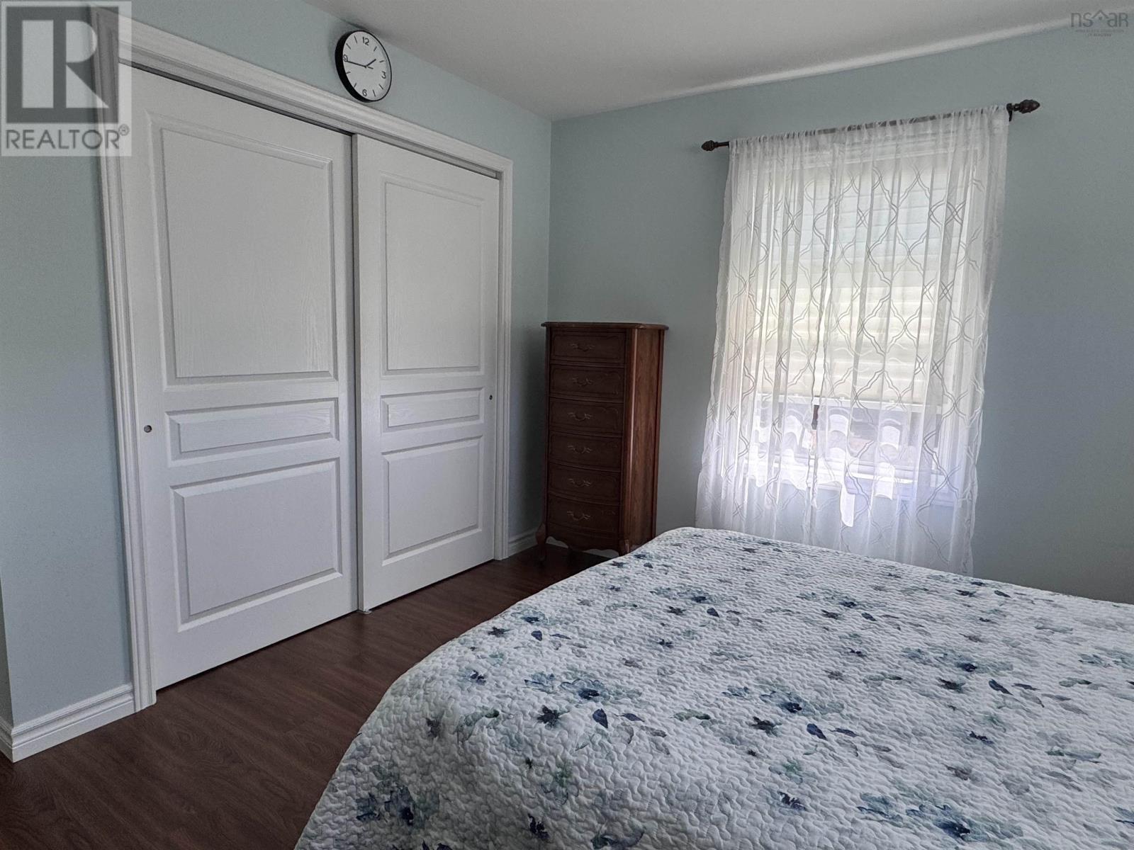 16 Melrose Avenue, Glace Bay, Nova Scotia  B1A 5G2 - Photo 7 - 202523744