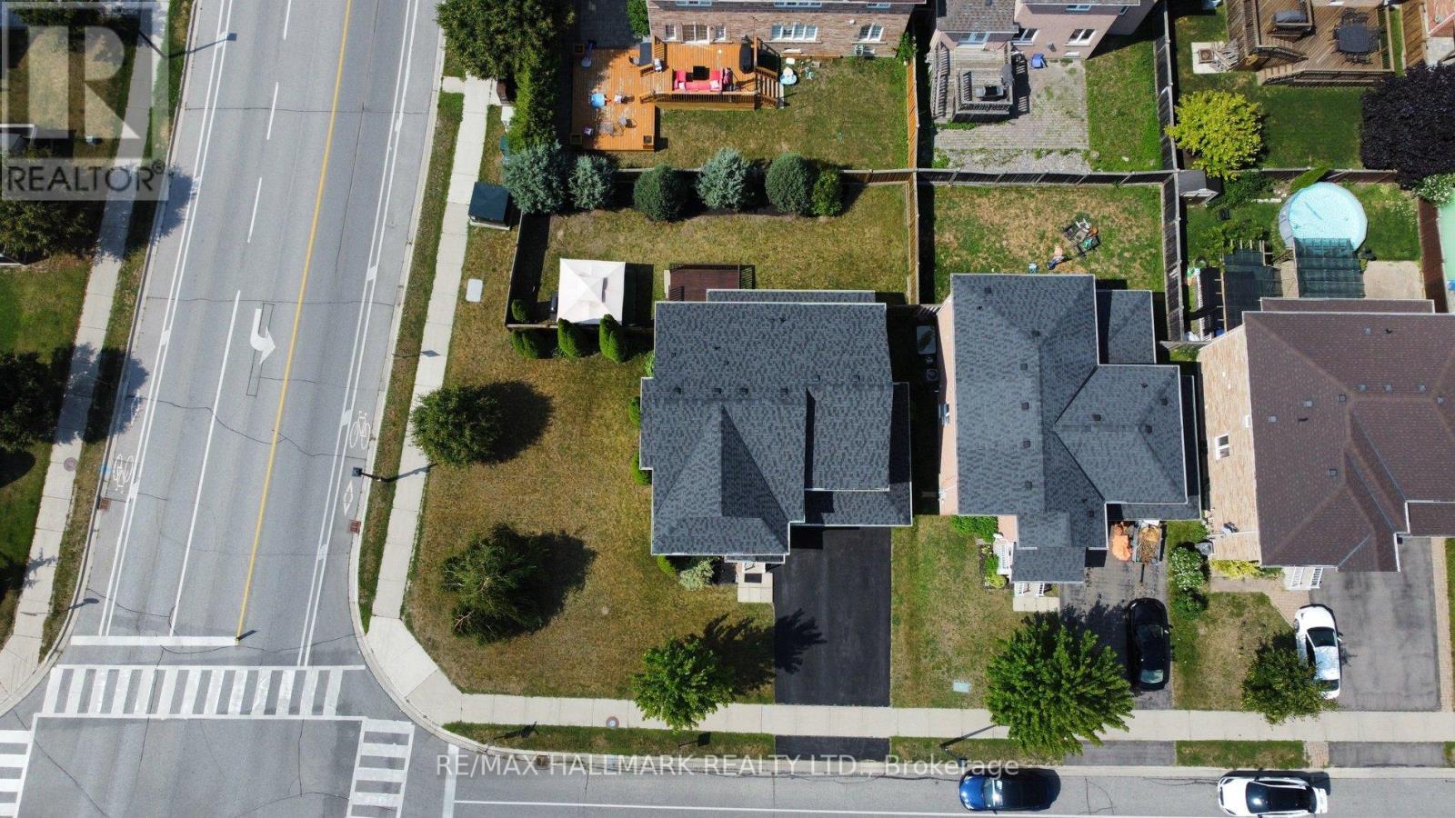 197 Aspenwood Drive, Newmarket (Woodland Hill), Ontario  L3X 2X4 - Photo 46 - N12441537