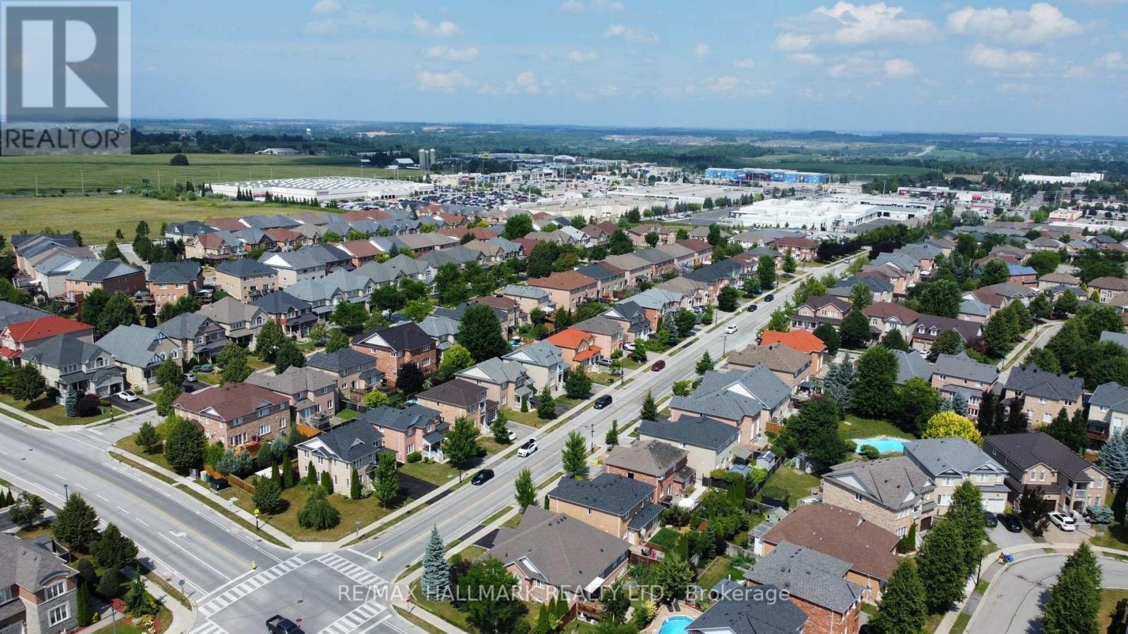 197 Aspenwood Drive, Newmarket (Woodland Hill), Ontario  L3X 2X4 - Photo 49 - N12441537