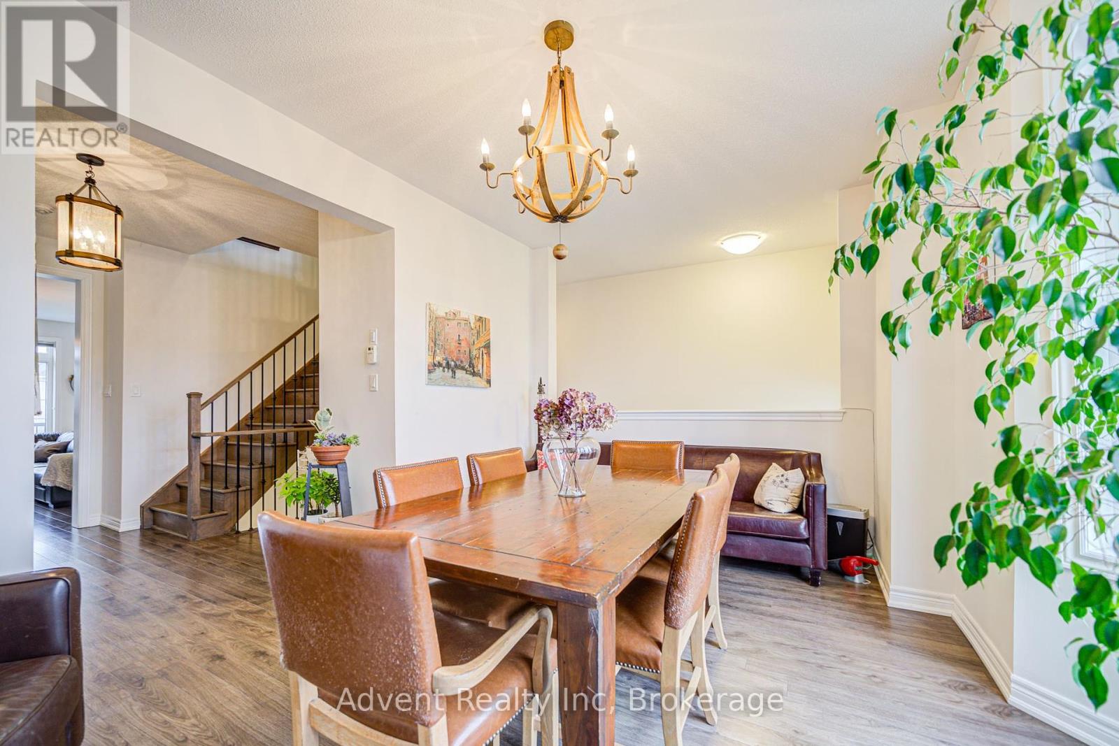 95 Beechborough Crescent, East Gwillimbury, Ontario  L9N 0N9 - Photo 14 - N12441538