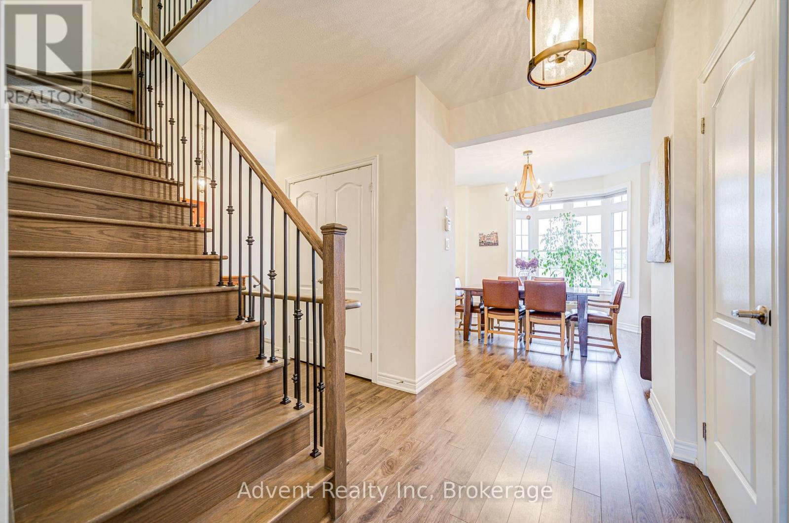 95 Beechborough Crescent, East Gwillimbury, Ontario  L9N 0N9 - Photo 19 - N12441538