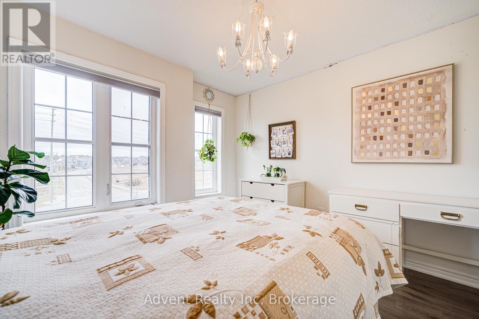 95 Beechborough Crescent, East Gwillimbury, Ontario  L9N 0N9 - Photo 30 - N12441538