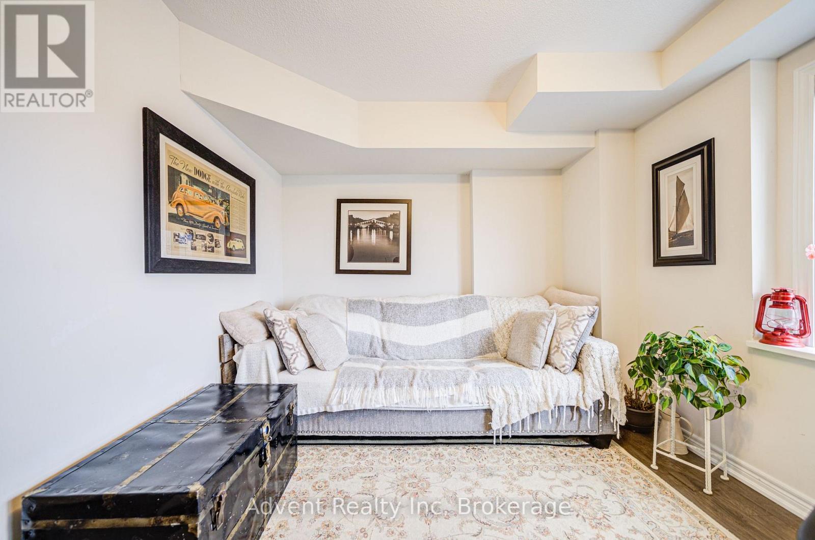 95 Beechborough Crescent, East Gwillimbury, Ontario  L9N 0N9 - Photo 37 - N12441538