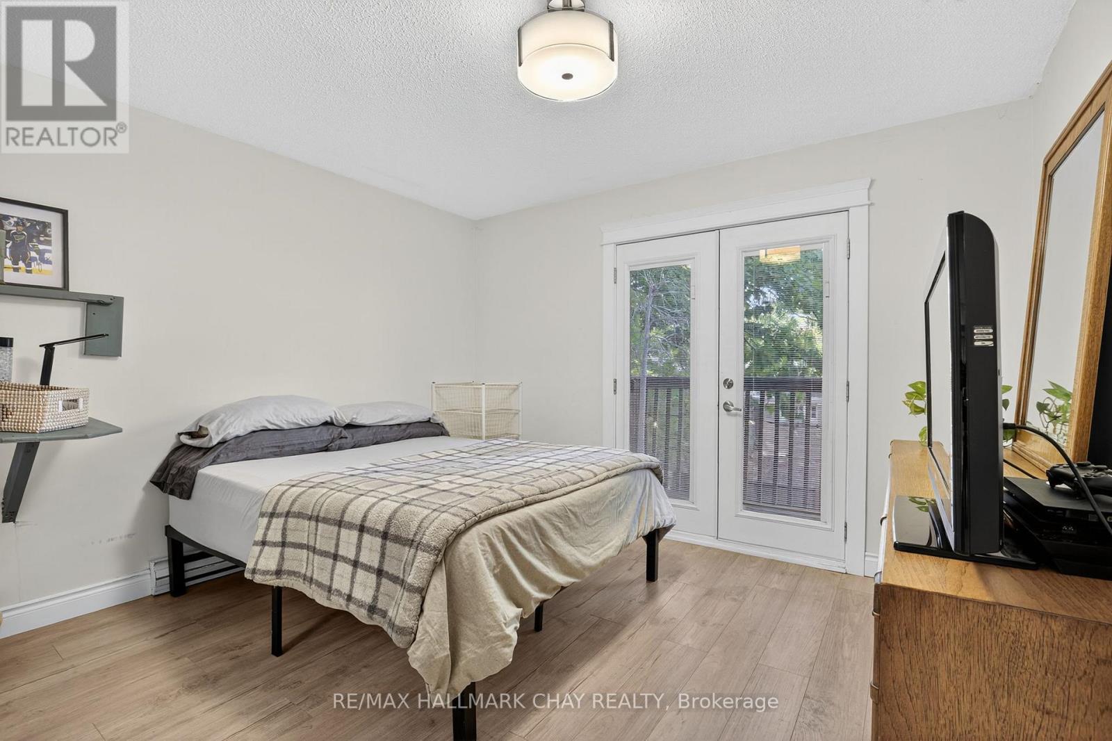 155 Maple Avenue, Barrie, Ontario  L4N 1S5 - Photo 19 - S12441530