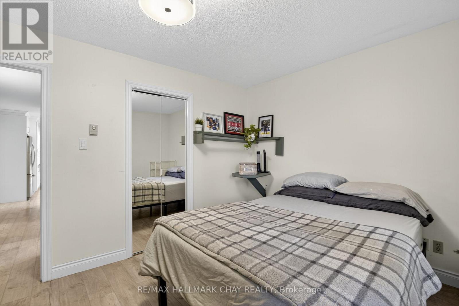 155 Maple Avenue, Barrie, Ontario  L4N 1S5 - Photo 20 - S12441530