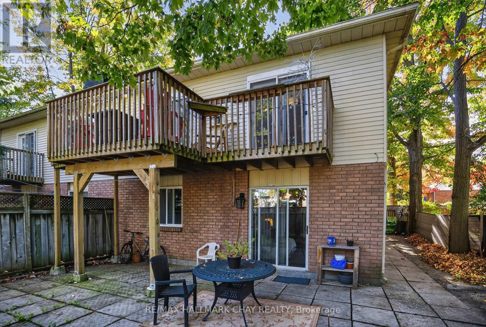155 Maple Avenue, Barrie, Ontario  L4N 1S5 - Photo 31 - S12441530