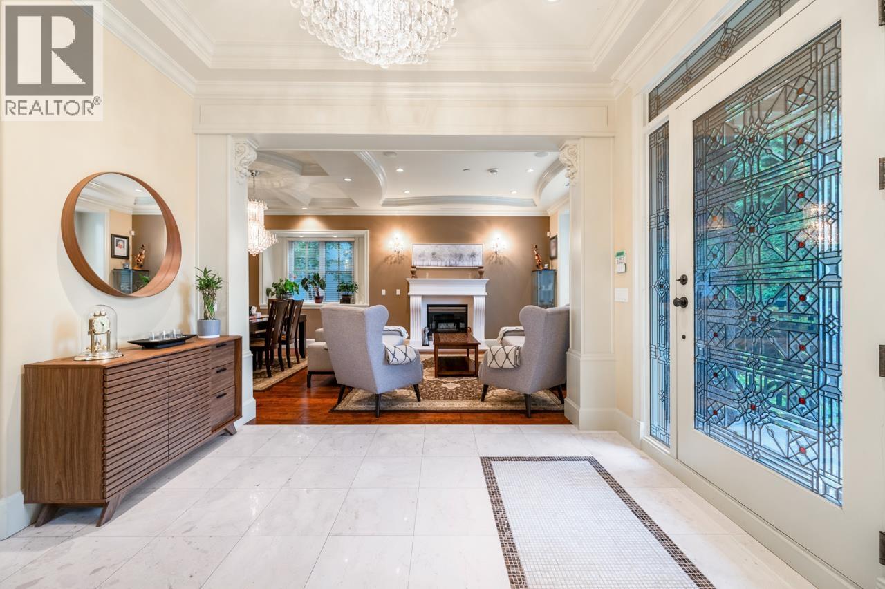 7130 Granville Street, Vancouver, British Columbia  V6P 4X8 - Photo 2 - R3054581