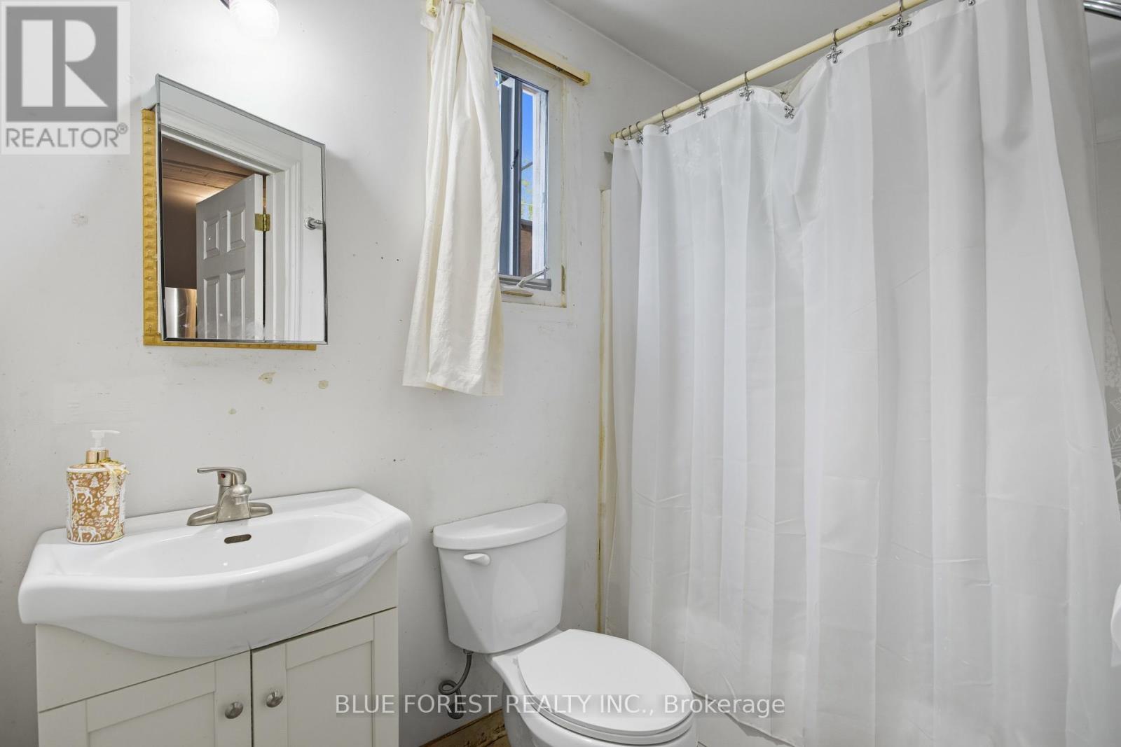 88 Boullee Street, London East, Ontario  N5Y 1T6 - Photo 12 - X12441633